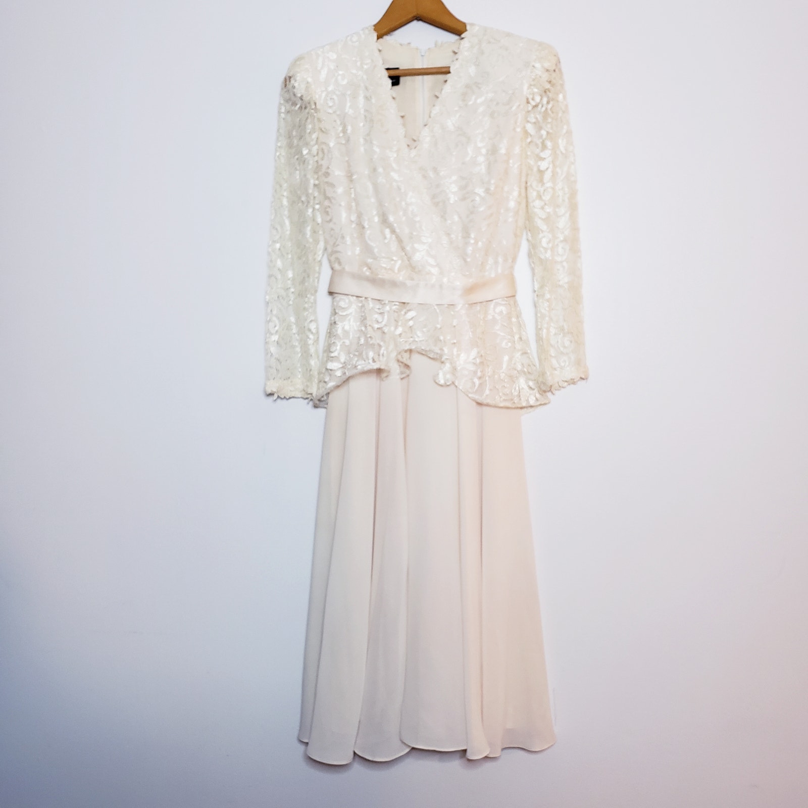 Vintage Ursula Of Switzerland Lace Belted Long Sleeve Champagne Wedding Dress 2p